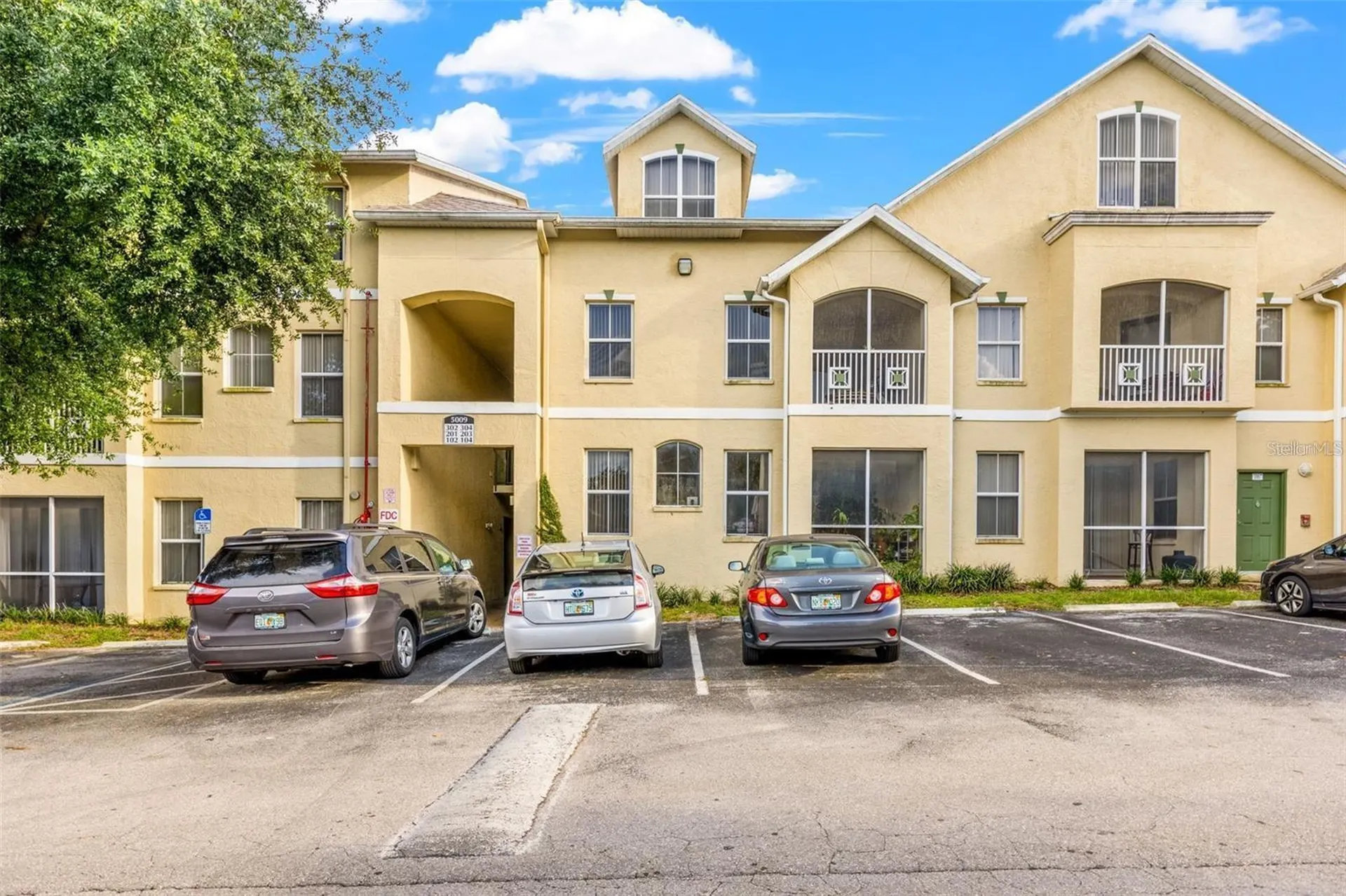 5009 Sunridge Palms Drive Tampa FL 33617