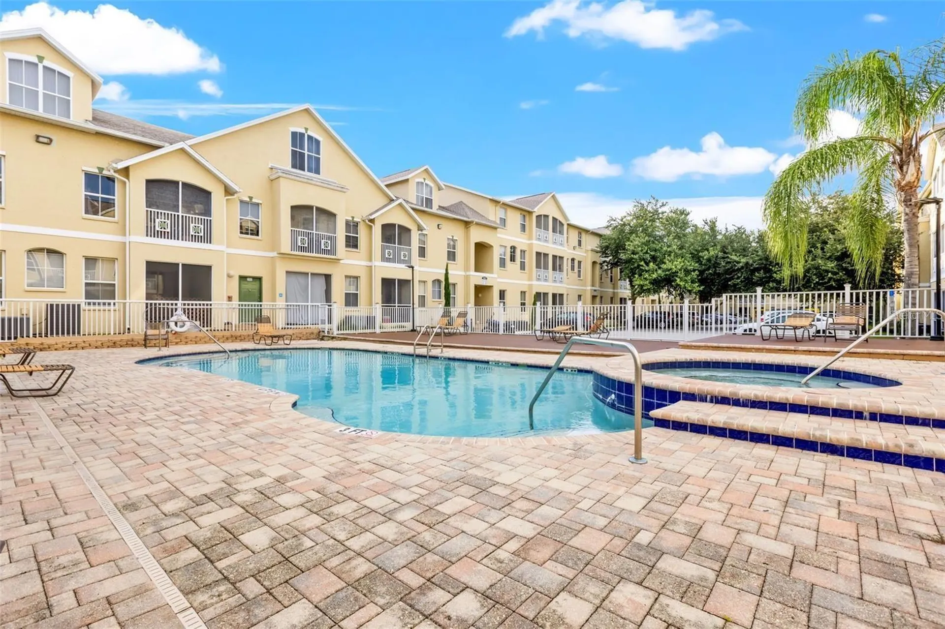 5009 Sunridge Palms Drive Tampa FL 33617