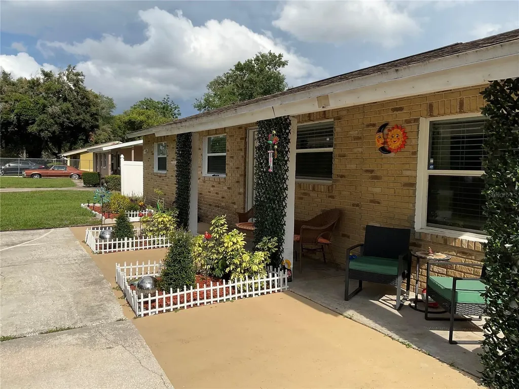 837 Campello Street Altamonte Springs FL 32701