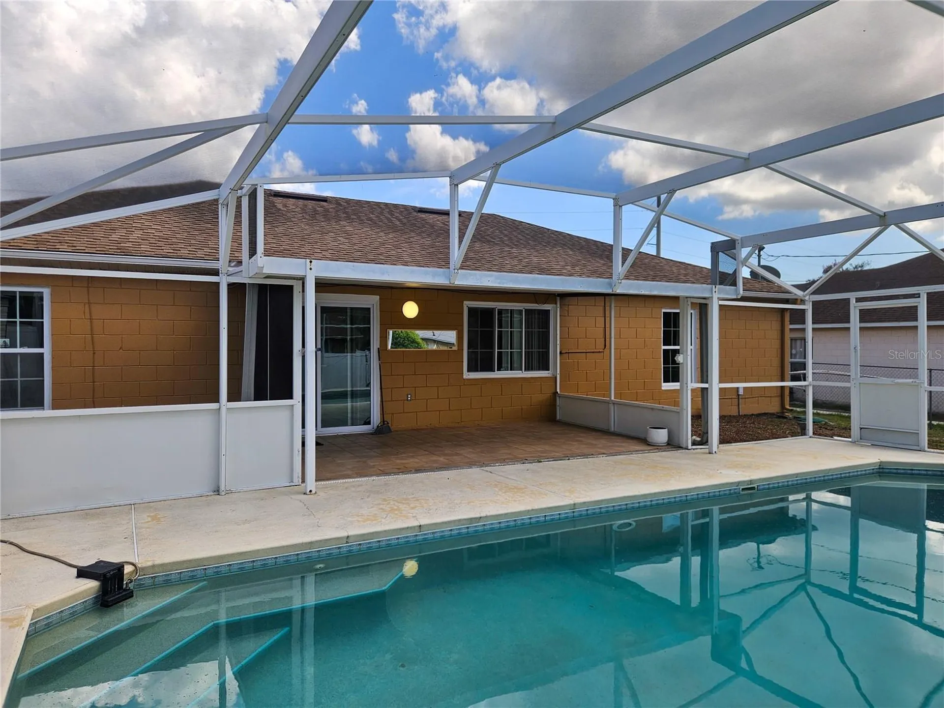 952 Trumbull Street Deltona FL 32725