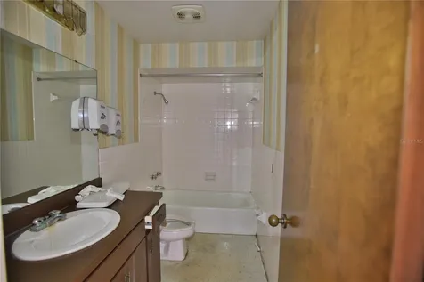 5431 E Silver Springs Boulevard Silver Springs FL 34488