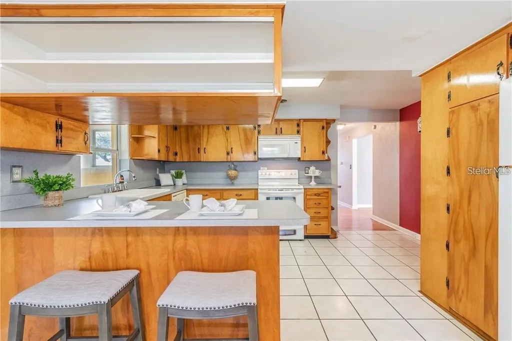 5418 Riverhills Drive Temple Terrace FL 33617