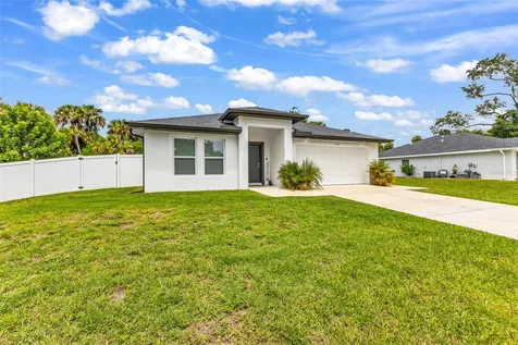 203 Cayuga Street Port Charlotte FL 33954