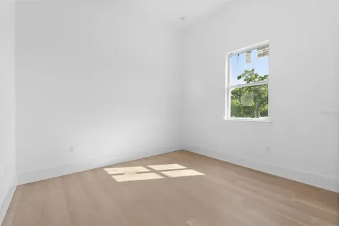 543 Chamber Street NW Port Charlotte FL 33948