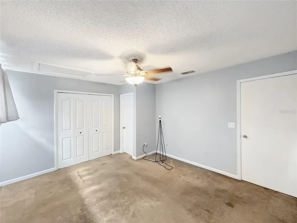 12216 Fox Hound Lane Orlando FL 32826