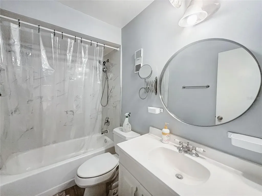 12216 Fox Hound Lane Orlando FL 32826