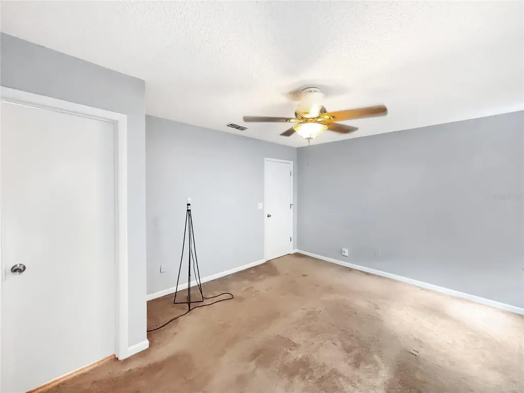12216 Fox Hound Lane Orlando FL 32826