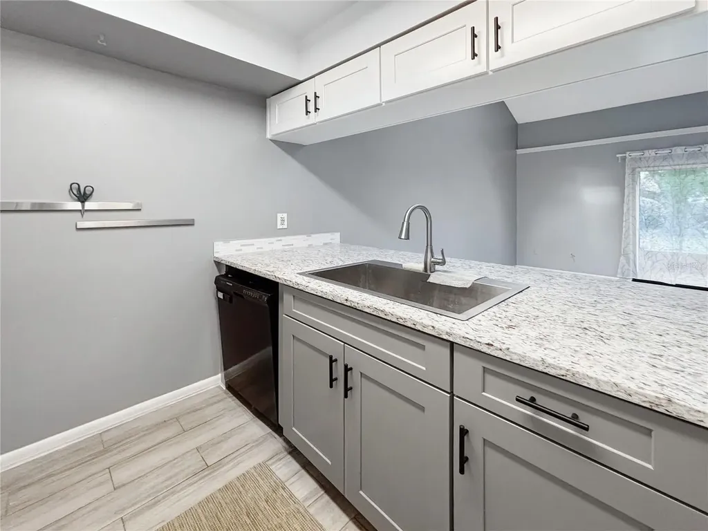 12216 Fox Hound Lane Orlando FL 32826