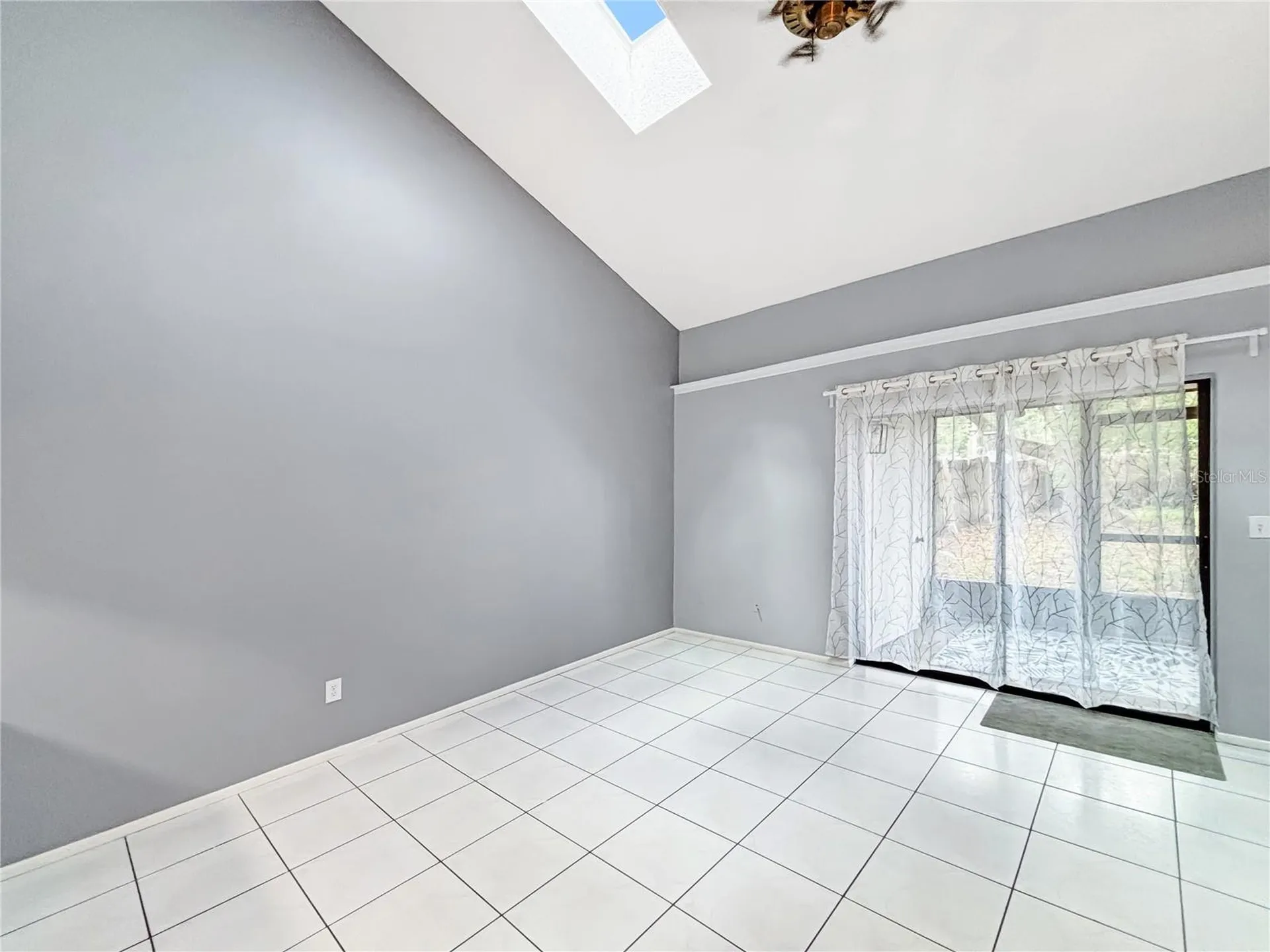 12216 Fox Hound Lane Orlando FL 32826