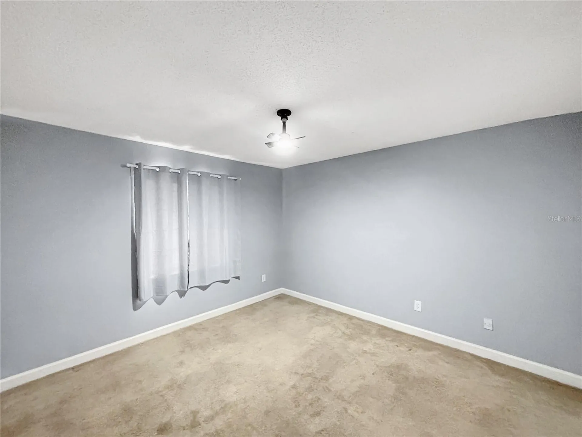 12216 Fox Hound Lane Orlando FL 32826