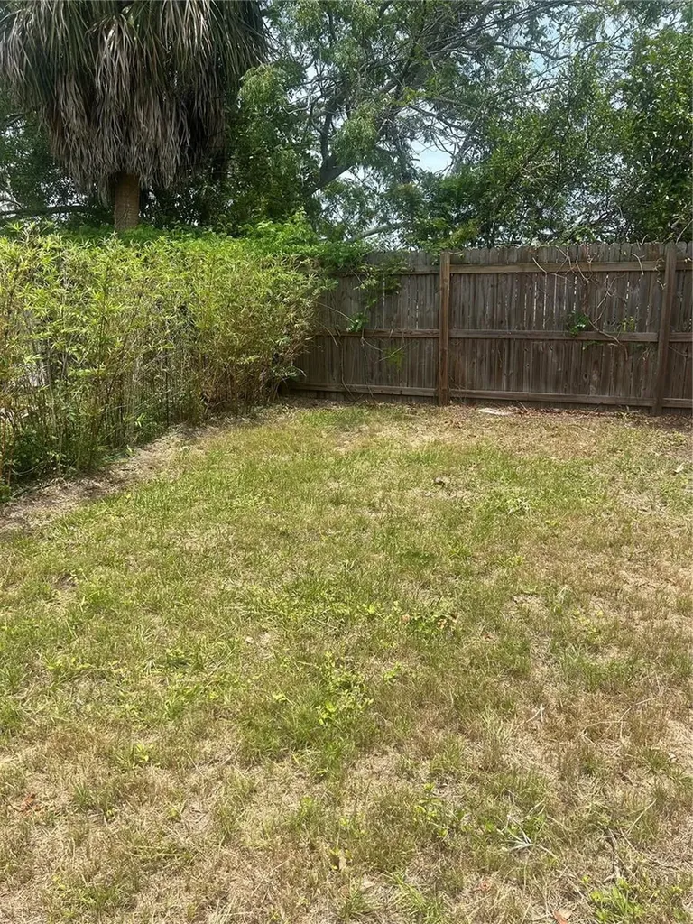 533 Yelvington Avenue Clearwater FL 33756