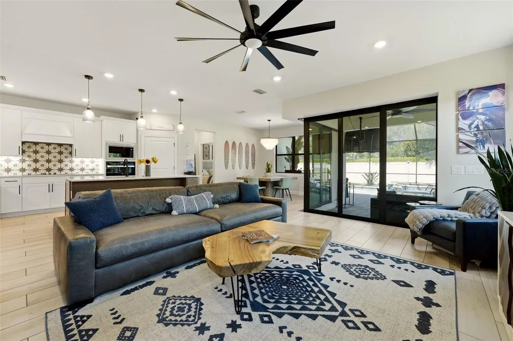 824 Gadwall Court Bradenton FL 34212