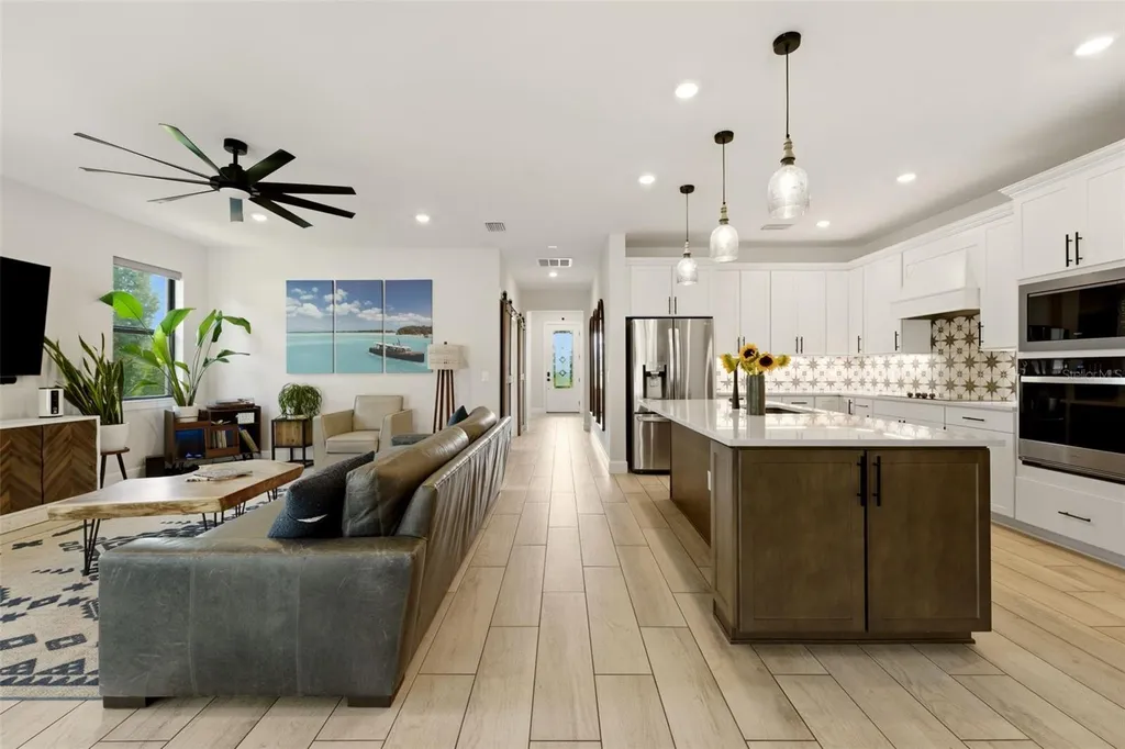824 Gadwall Court Bradenton FL 34212