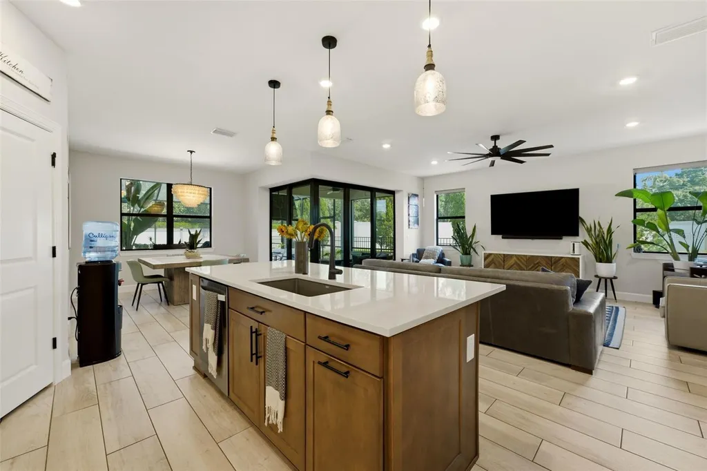 824 Gadwall Court Bradenton FL 34212