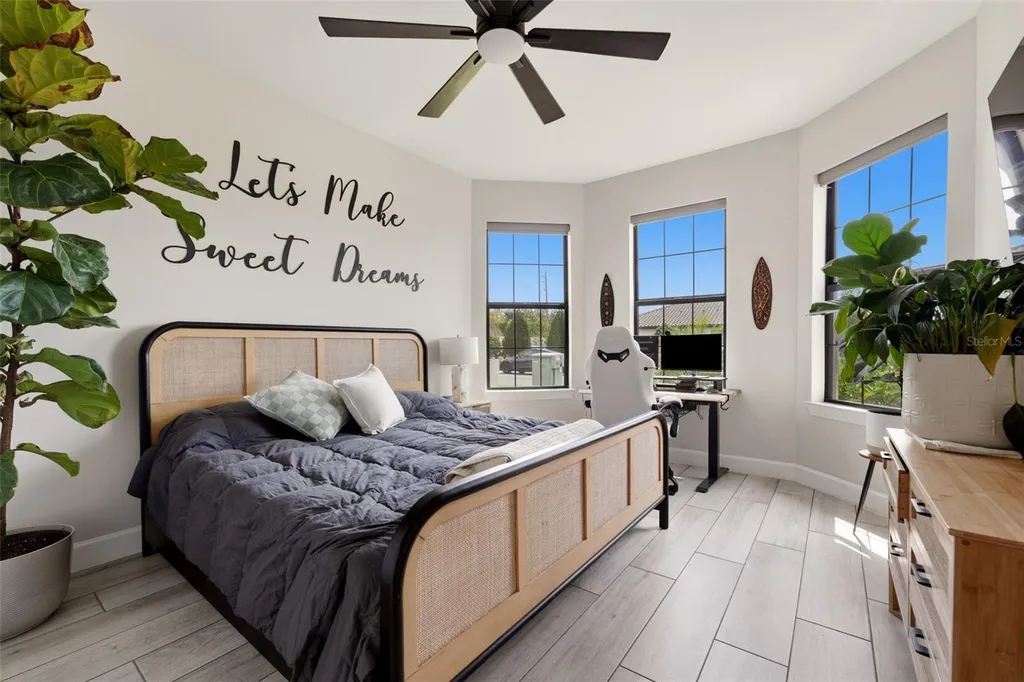 824 Gadwall Court Bradenton FL 34212