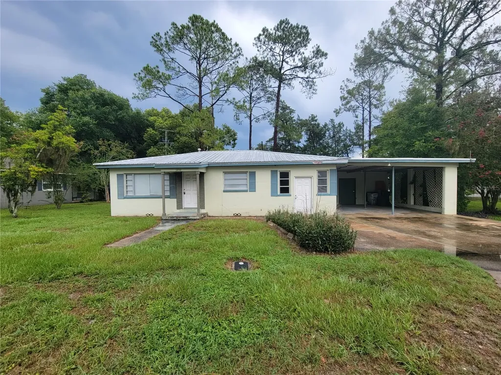 5939 SE Holly Road Belleview FL 34420