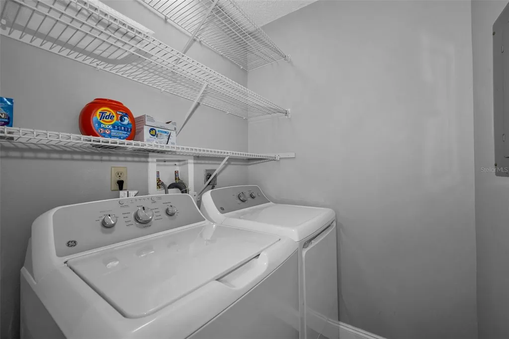 1686 Seascape Circle Tarpon Springs FL 34689