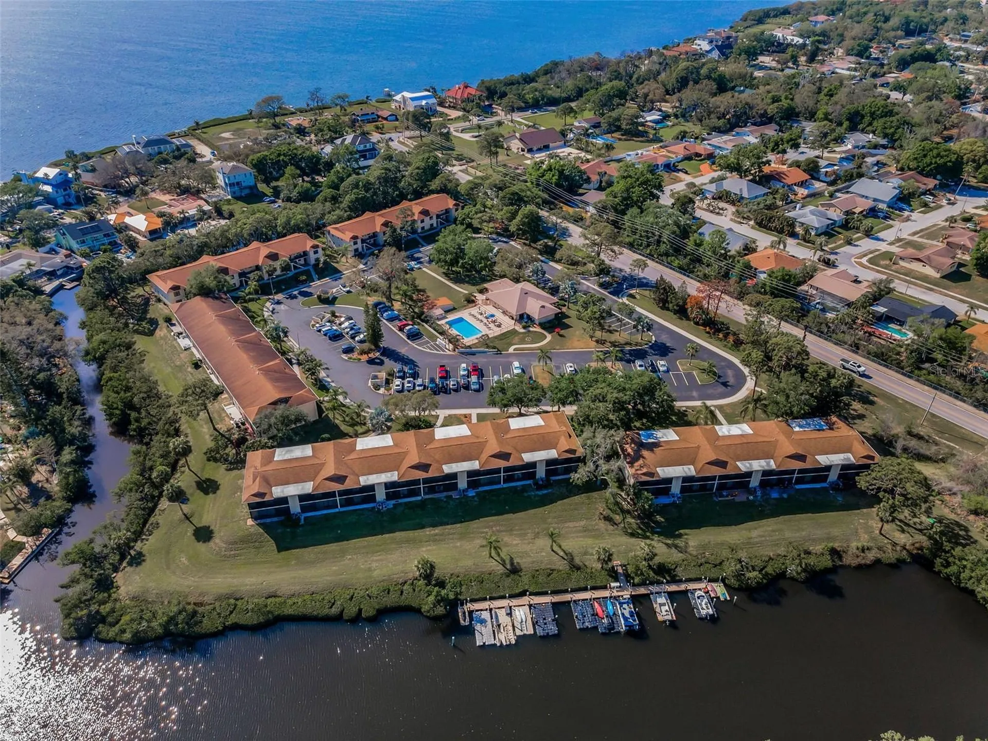 1686 Seascape Circle Tarpon Springs FL 34689