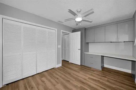 1686 Seascape Circle Tarpon Springs FL 34689