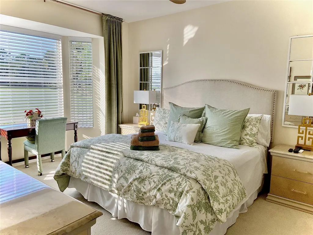 9590 High Gate Drive Sarasota FL 34238