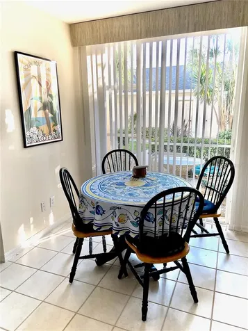 9590 High Gate Drive Sarasota FL 34238