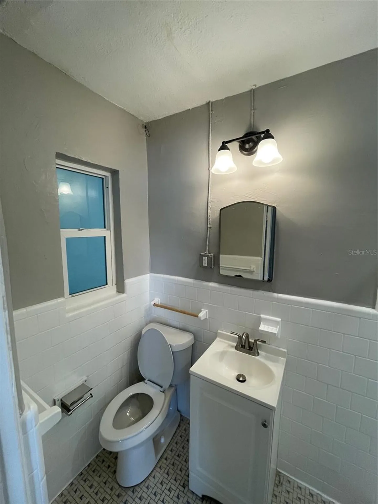 707 Rosery Road NW Largo FL 33770