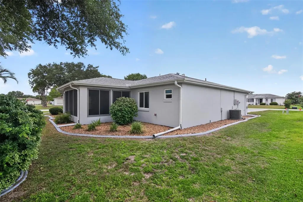 9961 SW 61st Court Ocala FL 34476
