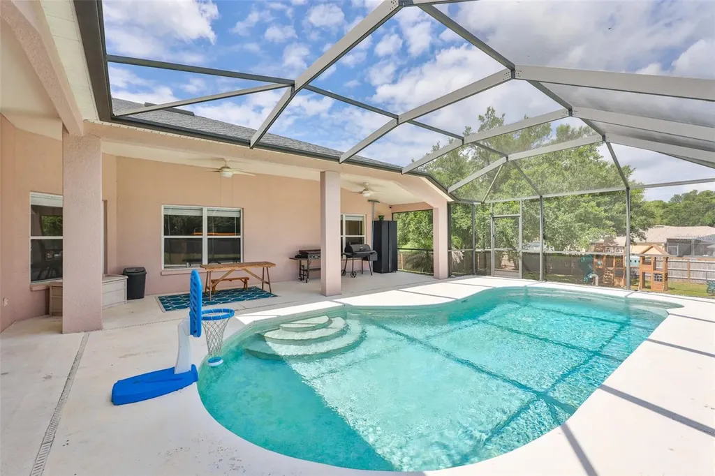 10234 Bloomfield Hills Drive Seffner FL 33584