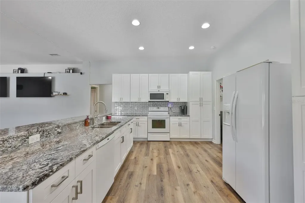 10234 Bloomfield Hills Drive Seffner FL 33584