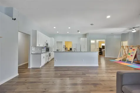 10234 Bloomfield Hills Drive Seffner FL 33584