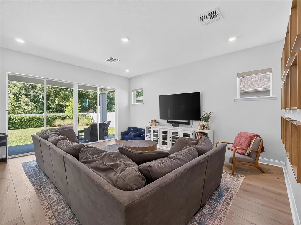 7060 Winding Lake Circle Oviedo FL 32765
