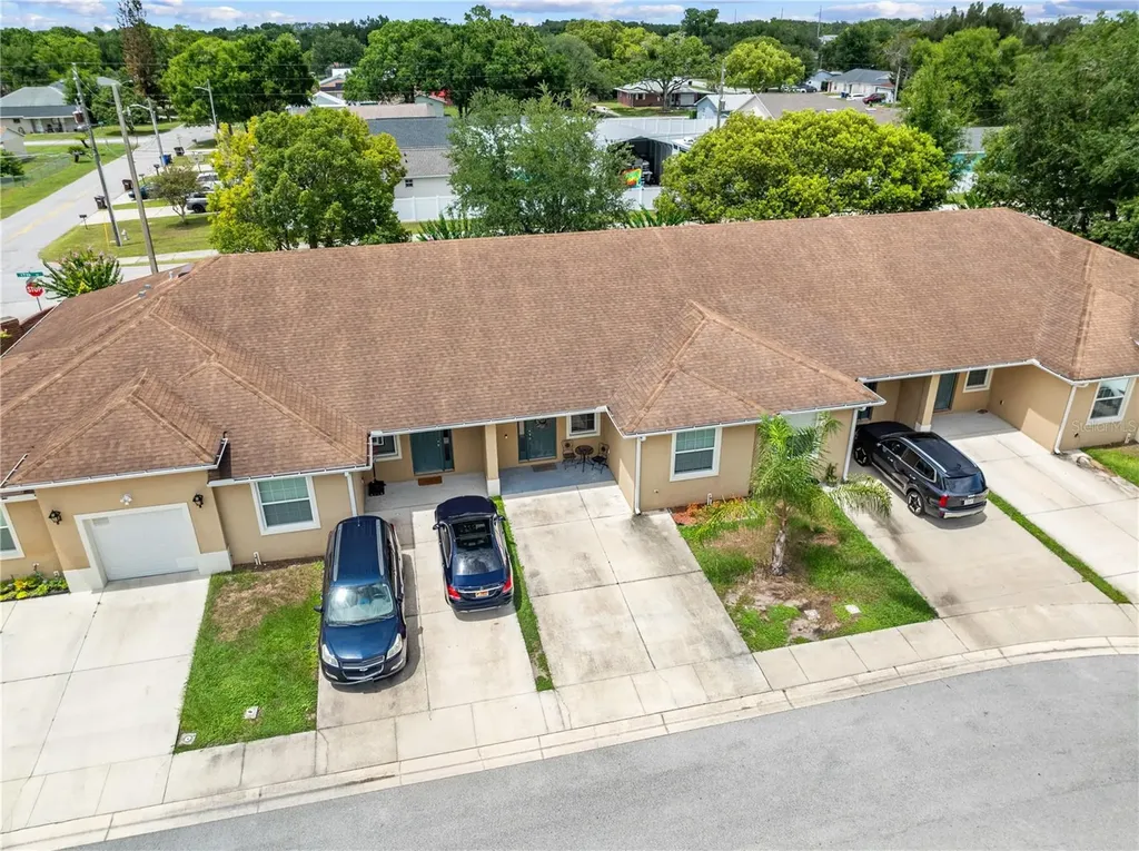 1779 Barton Towne Circle St Cloud FL 34769