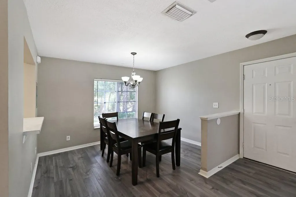 7127 Waterside Drive Tampa FL 33617