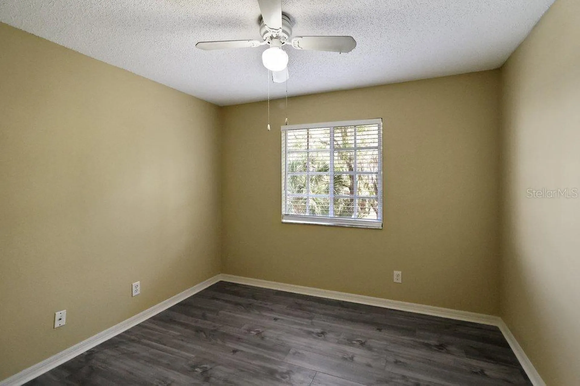 7127 Waterside Drive Tampa FL 33617