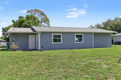 837 Dolphin Avenue NW Port Charlotte FL 33948