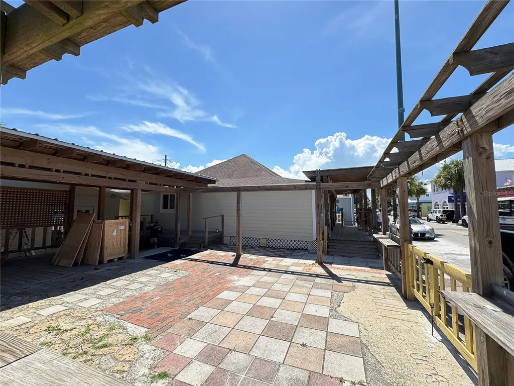 411 Flagler Avenue New Smyrna Beach FL 32169