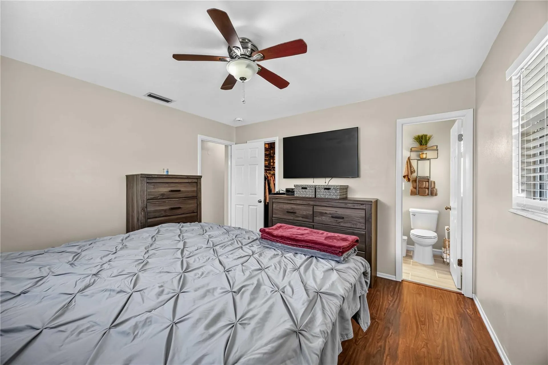 3718 Woodmont Drive Sarasota FL 34232