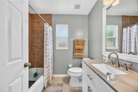 3718 Woodmont Drive Sarasota FL 34232