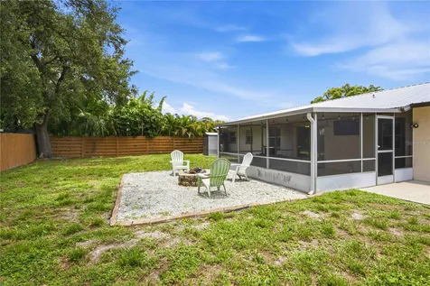 3718 Woodmont Drive Sarasota FL 34232