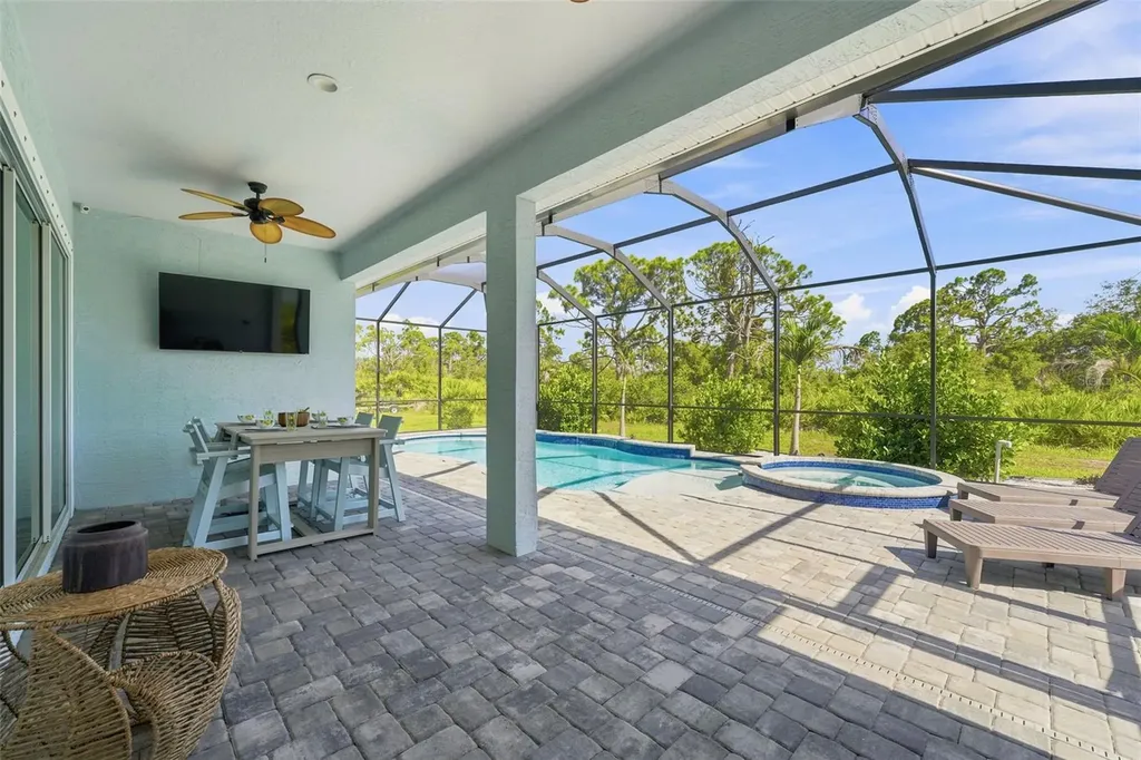 109 Flower Road Rotonda West FL 33947