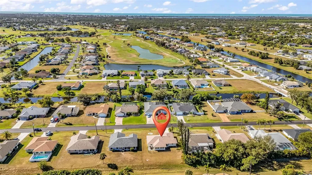 285 Mark Twain Lane Rotonda West FL 33947