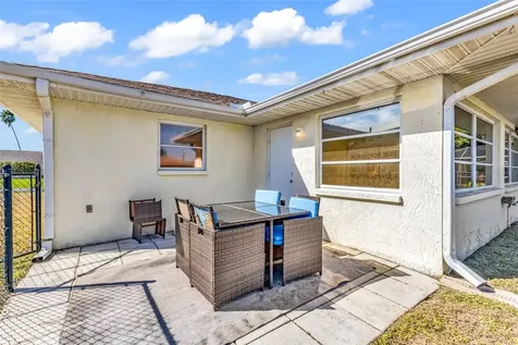 285 Mark Twain Lane Rotonda West FL 33947
