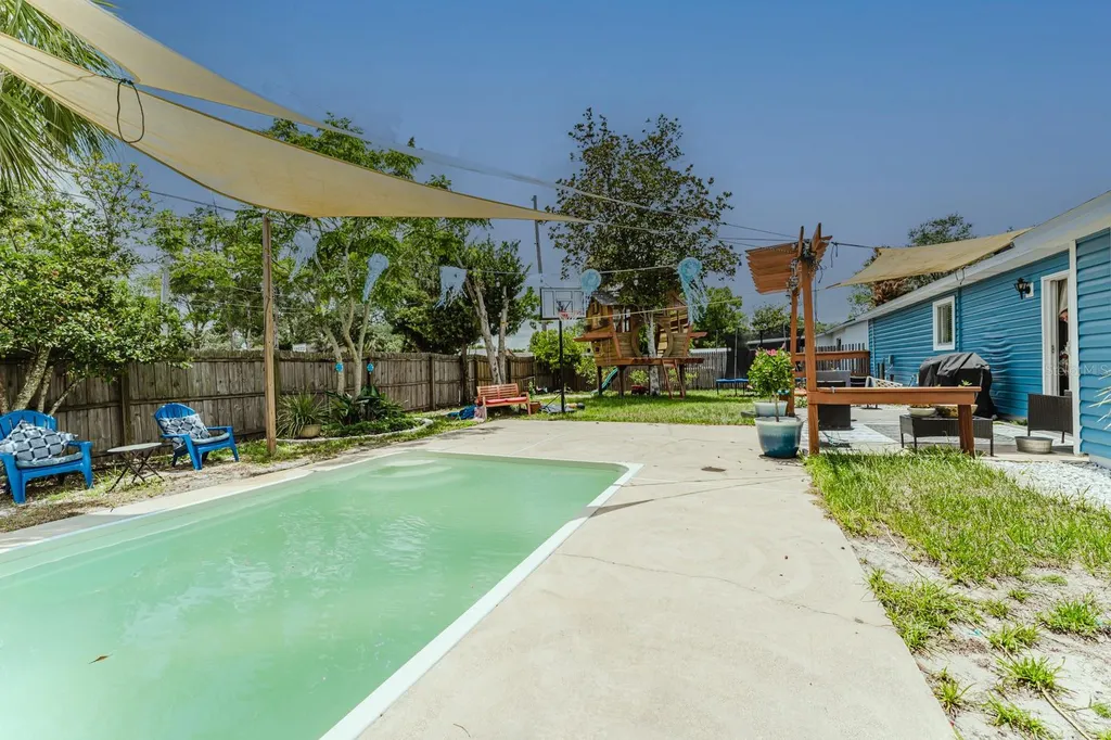 212 Summerset Drive Apopka FL 32712