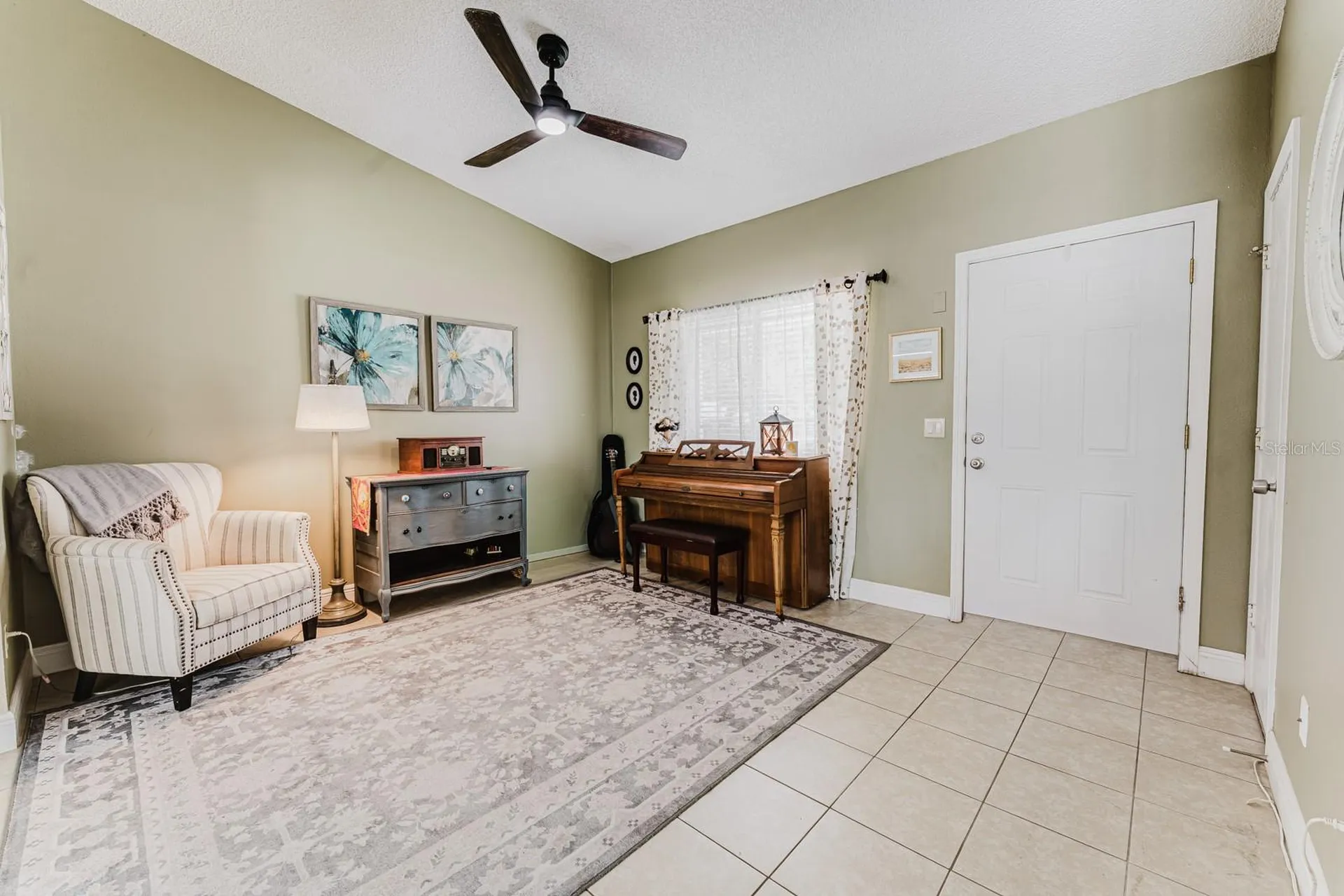 212 Summerset Drive Apopka FL 32712