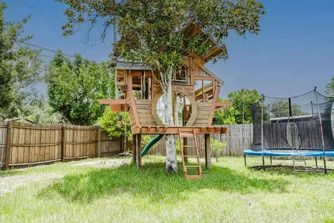 212 Summerset Drive Apopka FL 32712