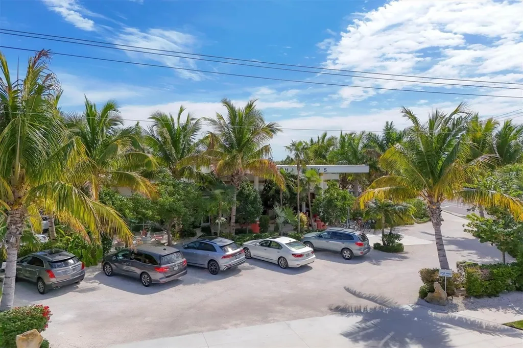 363 Firehouse Lane Longboat Key FL 34228