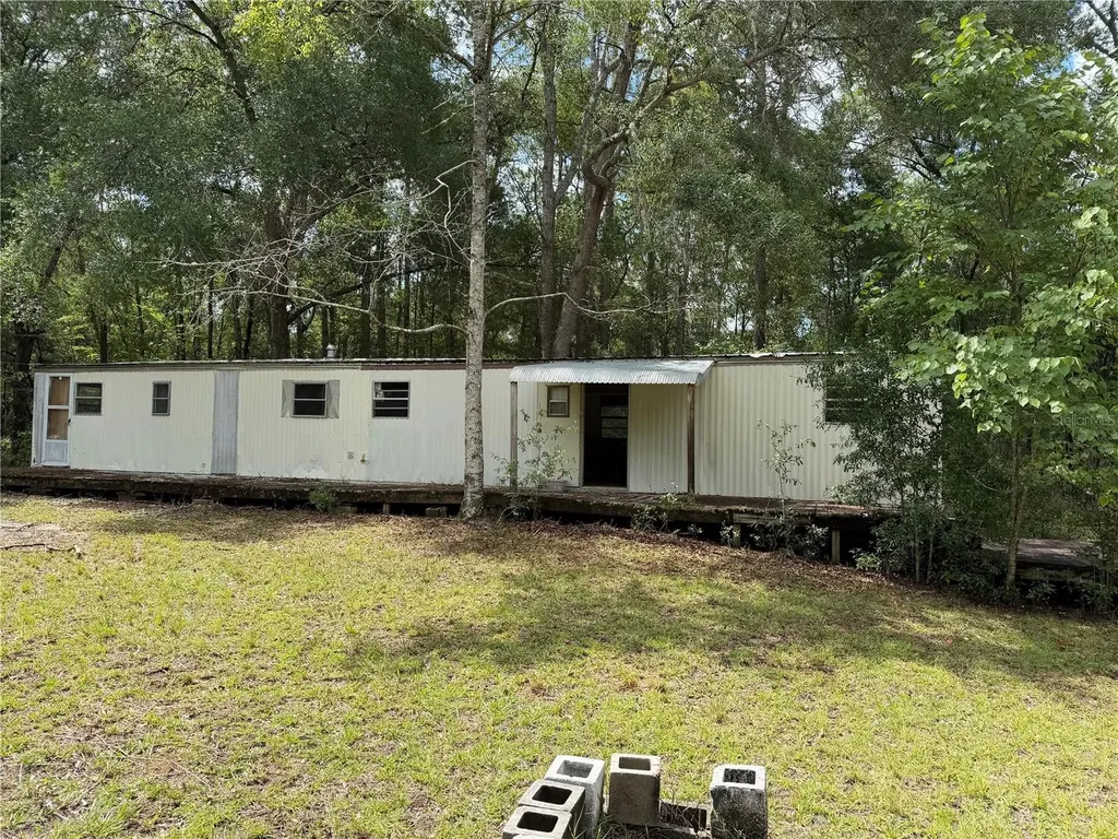 9730 NE State Road 24 Archer FL 32618