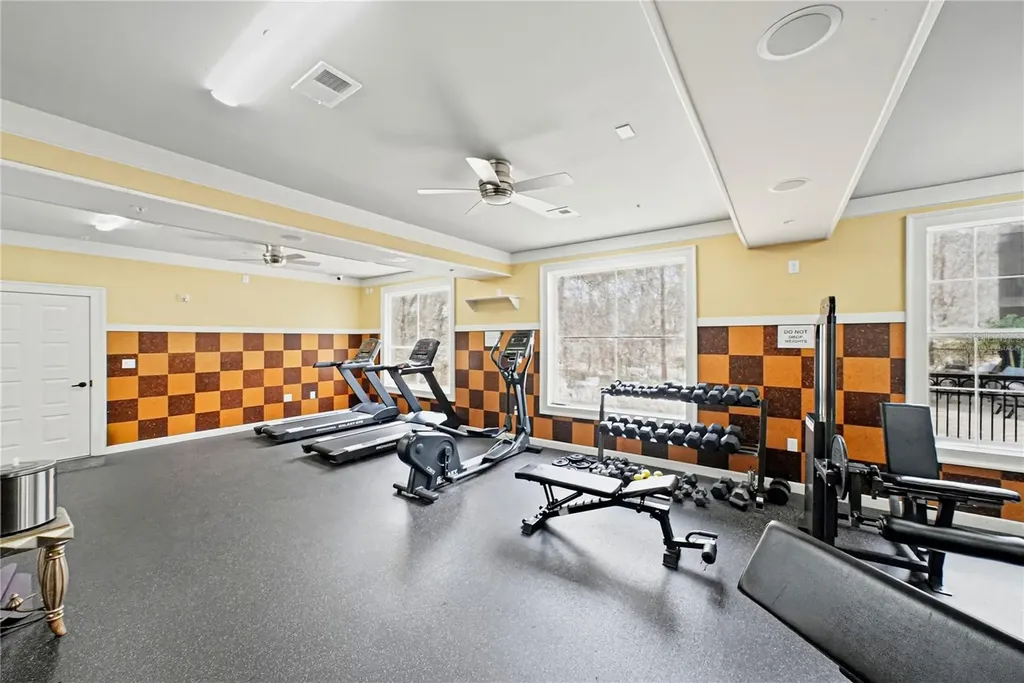 4221 W Spruce Street Tampa FL 33607