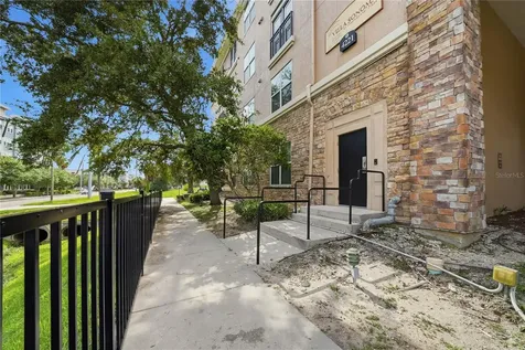 4221 W Spruce Street Tampa FL 33607