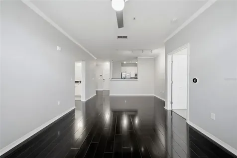 4221 W Spruce Street Tampa FL 33607